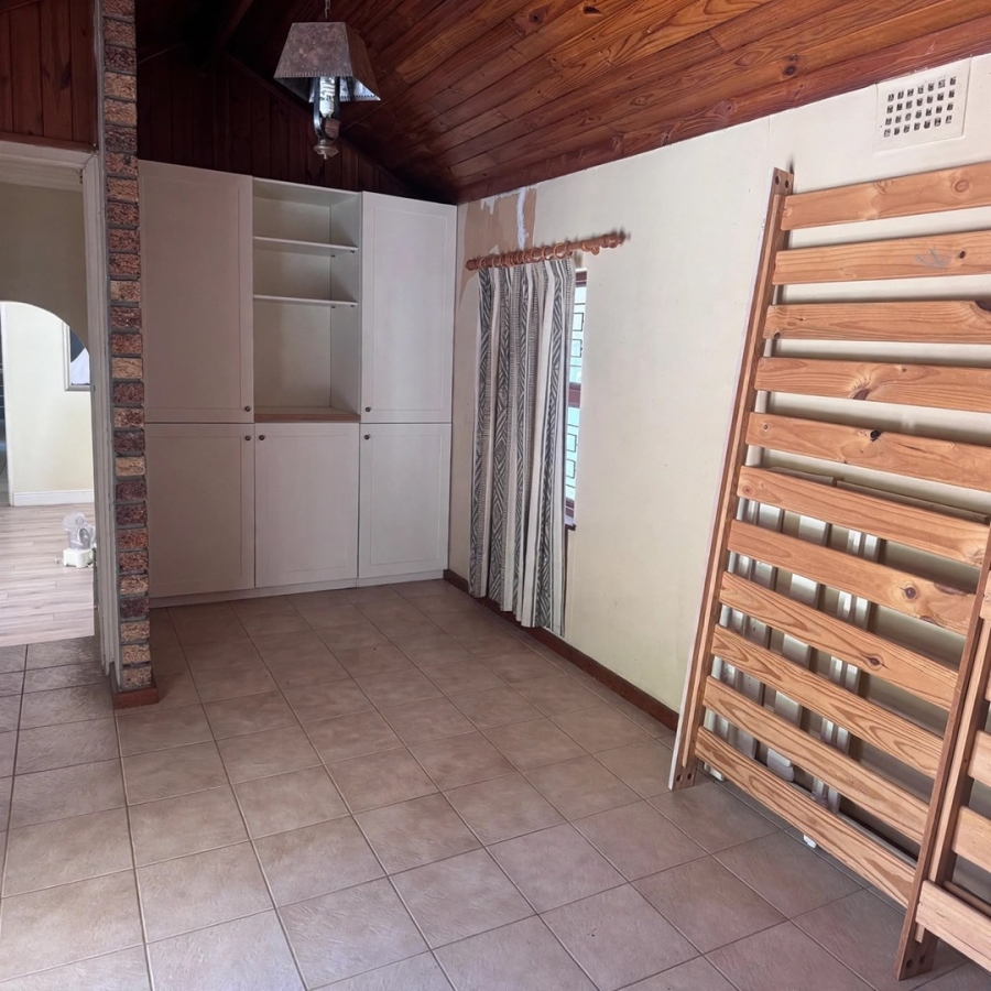 3 Bedroom Property for Sale in Newlands Western Cape